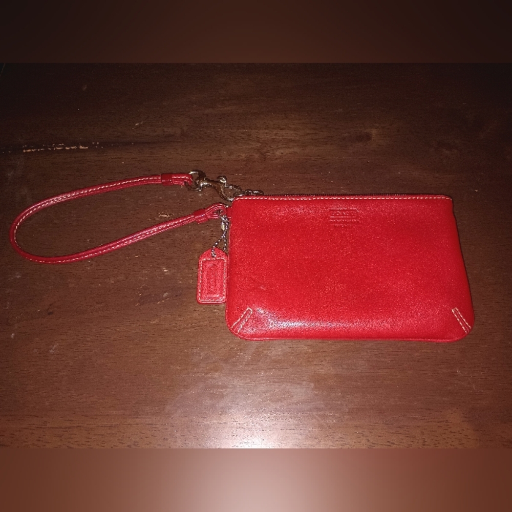 Vintage Coach Red Leatherware Wristlet